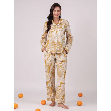 DREAMDHARA Women Printed Night Suit